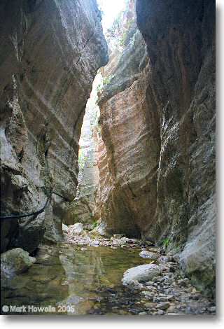 Gorge 2